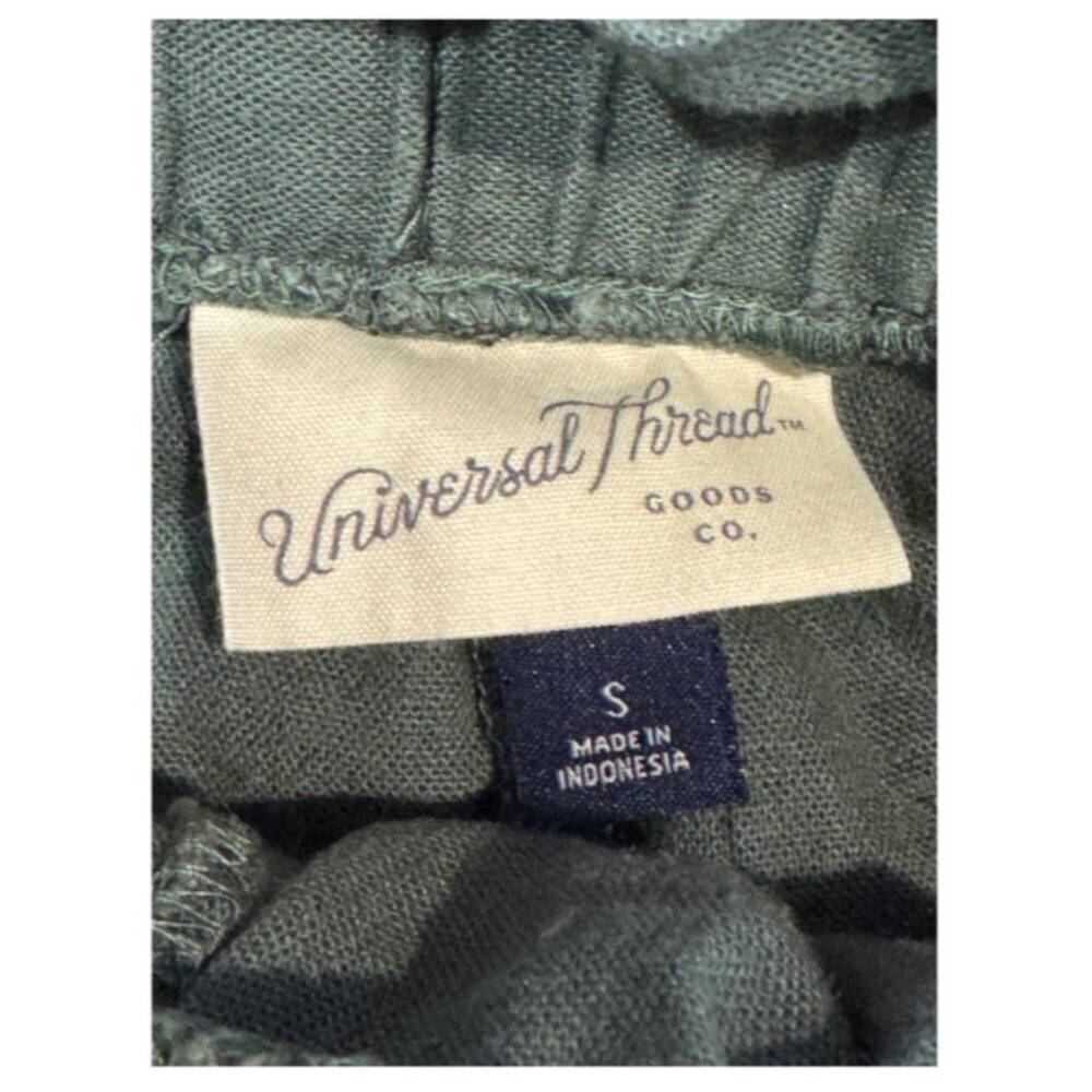 Universal Thread Sage Linen & Rayon Shorts - Picture 2 of 3
